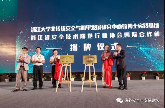 研创1.jpg